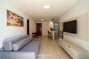 Apto em cond quadra mar e c piscina HSS0007