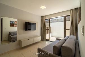 Apto em cond quadra mar e c piscina HSS0007