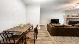 Spacious Poolside Oasis with Easy Access & Parking