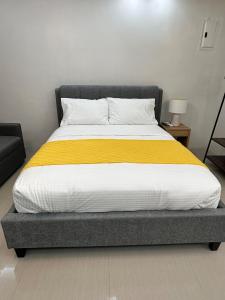 Guestroom 2 -3rd flr Barretto, Olongapo near beach