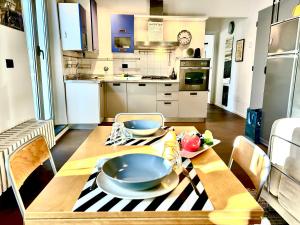 Bright House with terrace in Santa Croce