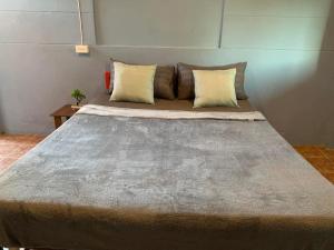 อินดี้เฮ๊าท์ รีสอร์ท ด่านขุนทด