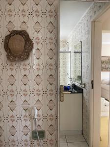 Amplo apartamento com estacionamento