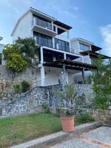 Villa La Loma - Ixtapa