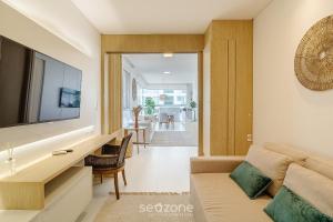 Apartamento c Churrasqueira 240m da Praia EHI0401