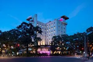 MOXY Bandung - Bandung