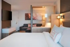 SpringHill Suites by Marriott Hampton Portsmouth - إكستر