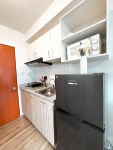 The Cozy Condo in Bacolod 1208