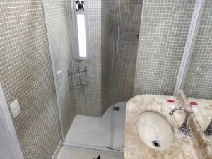 Apartamento Praia Pitangueiras em local nobre