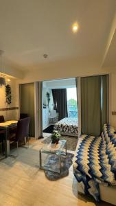 Jules Cozy StayCay II