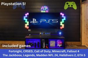 Walk To Parkway - Indoor Pool - Treehouse Loft PS5