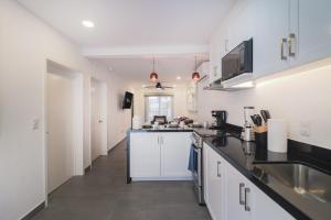 Modern Stadium Bungalow