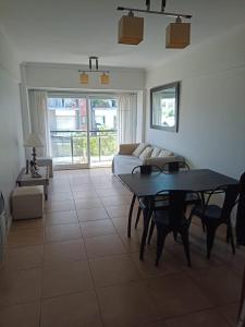 Dos ambientes todo externo en la mejor zona de Mdp