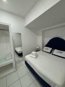 AH Suite Sorrento