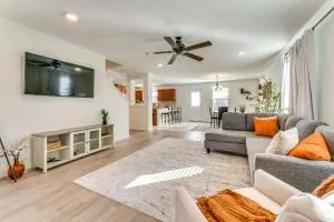 Spacious Home 11 Mi to San Antonio River Walk - Von Ormy