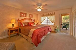 Gatehouse Condos - 704 Holiday home