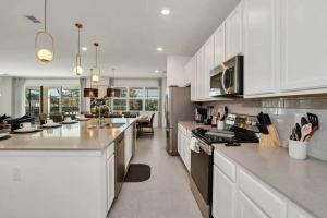 Resort Villa 15BR Veranda Palms