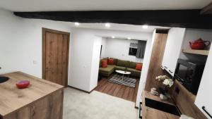 Вивиан - модерна вила за гости