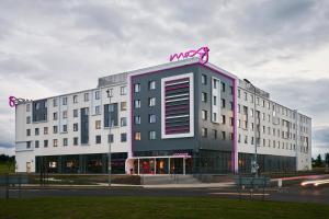 Moxy Edinburgh Airport
