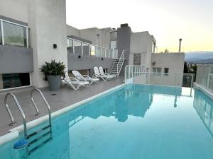 Romeo Apt, p 4 personas, en el centro de Salta