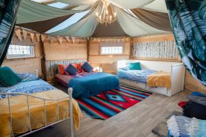 Hatters Meadows Glamping
