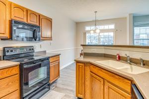 Close to Main Street Townhome in Zionsville