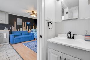 Chic Beach Motel Suite in Old Orchard Beach