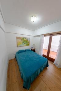 Alvear - 4 Huéspedes en Zona Güemes con Patio Interno