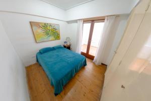Alvear - 4 Huéspedes en Zona Güemes con Patio Interno