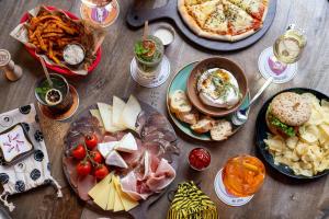 Hotels Moxy Bordeaux : photos des chambres