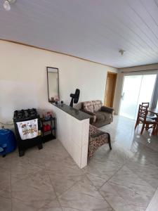 Casa com piscina e praia no fim da rua em Búzios