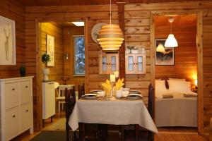 Villa Oitola I Parking I Sauna I Wifi I Lake I Rural I Forest I Ideal for Aurora spotting