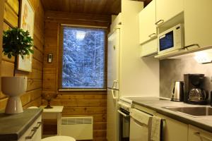 Villa Oitola I Parking I Sauna I Wifi I Lake I Rural I Forest I Ideal for Aurora spotting