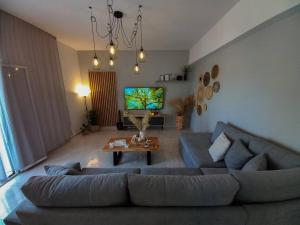 Like Home Luxury House, Near Archaeological Museum