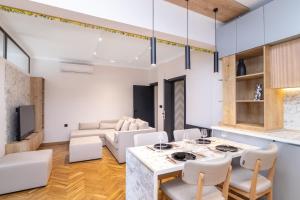 Brand new Apartments in Sofia Center, Steps to Metro, NDK, Vitosha boulevard