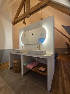 Maisons de vacances Domaine Caloin - SPA : photos des chambres