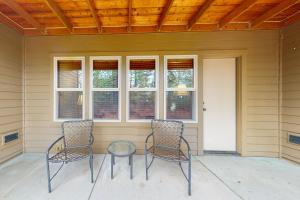 Seventh Mountain Resort Units 19131914