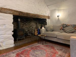 Traditional Thatched Cottage