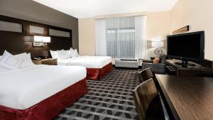 Studio with Two Queen Beds - Hearing Accessible room in TownePlace Suites by Marriott San Antonio Downtown