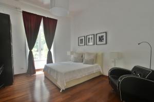 Piano Suite in Vatican