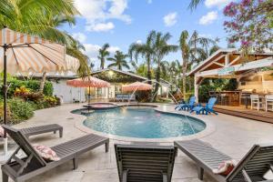 Vacation House, Poolhot-tuboutdoor Kitchen!