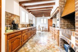 300m2 house with large garden