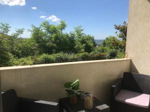 Appartements Le Petit Debrousse, Confort calme et Parking : photos des chambres