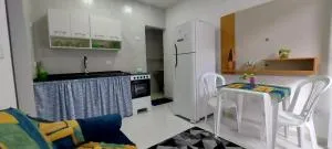 Kitnet na Praia de Candeias - Venda Grande