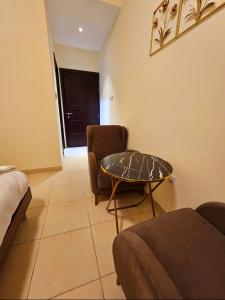 Room near to Lamer Beach Jumeirah one walk distance oima leasing property