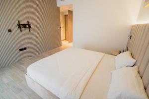 Luxurious 3 bedrooms Apartment Maryam Island