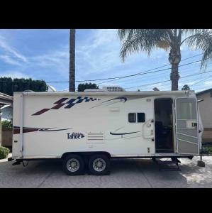 Cozy private couples camper in San Gabriel CA