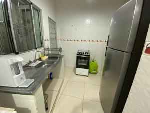 Casa aconchegante prox ao Sesc Bertioga 2 quartos, 2 banheiros