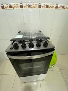 Casa aconchegante prox ao Sesc Bertioga 2 quartos, 2 banheiros