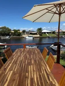 Pet Friendly - Canal Sunset View - Private Jetty - Bongaree